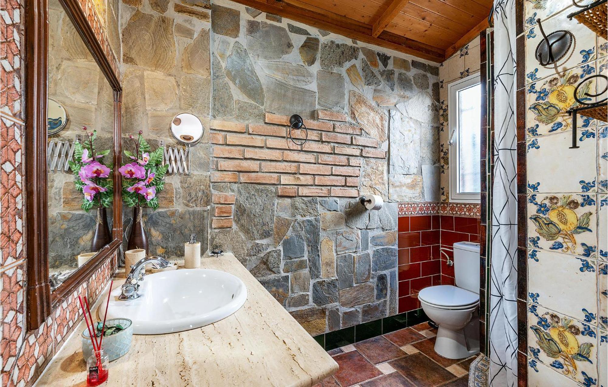 Amazing Home In Frigiliana With Kitchen المظهر الخارجي الصورة