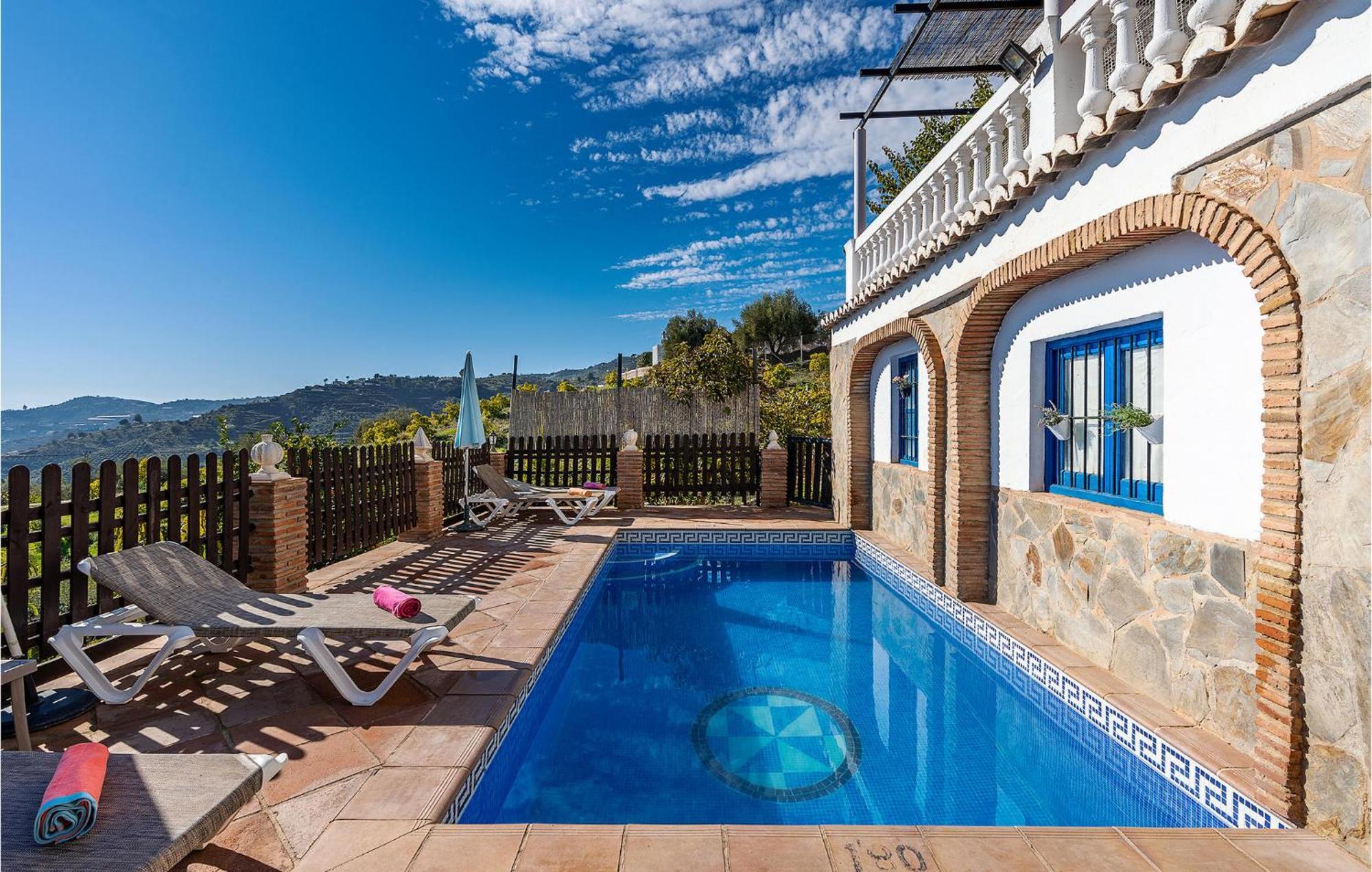 Amazing Home In Frigiliana With Kitchen المظهر الخارجي الصورة
