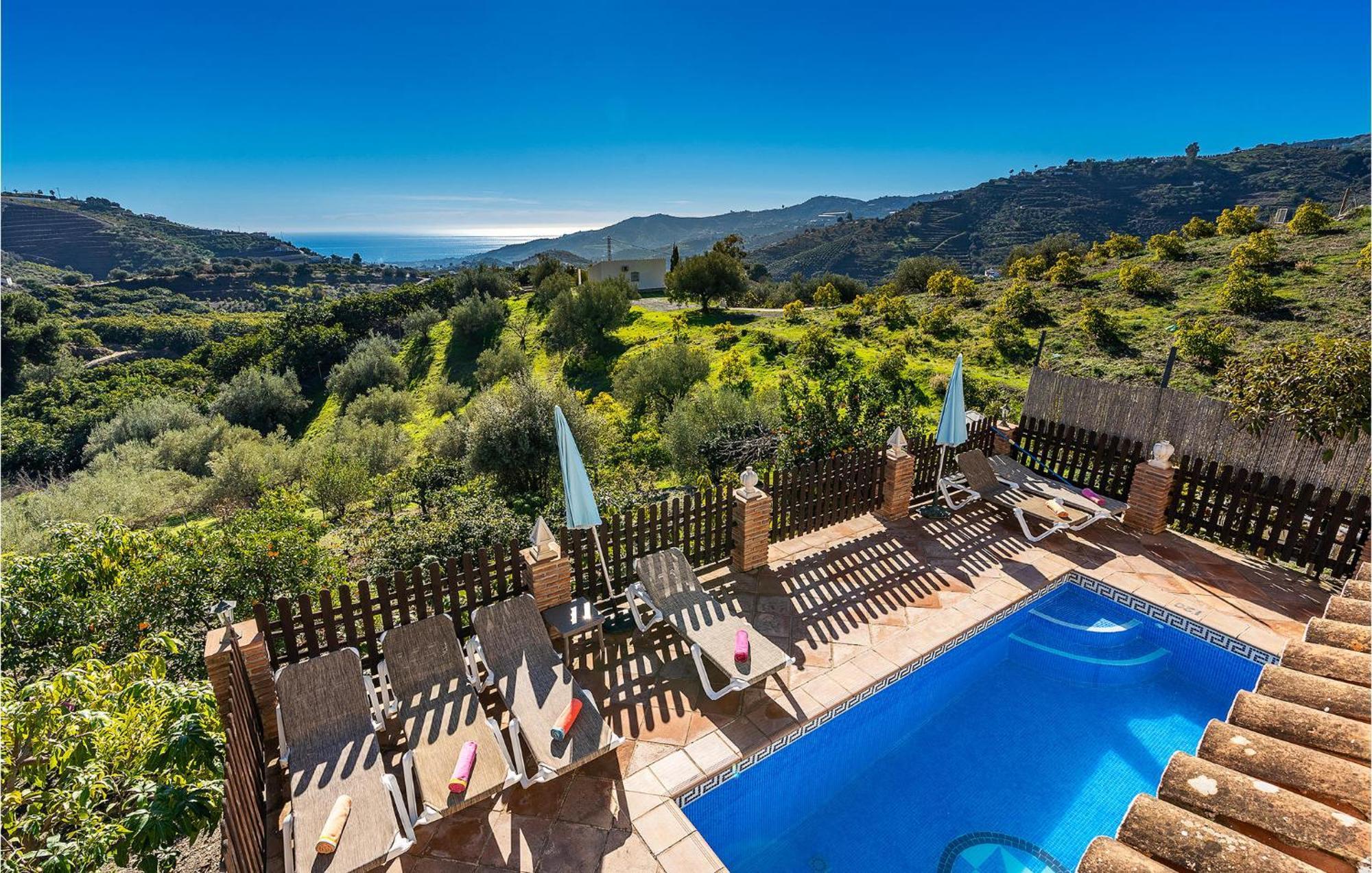 Amazing Home In Frigiliana With Kitchen المظهر الخارجي الصورة